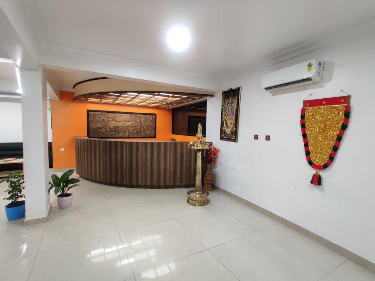 Amruth Inn Guruvāyūr Extérieur photo