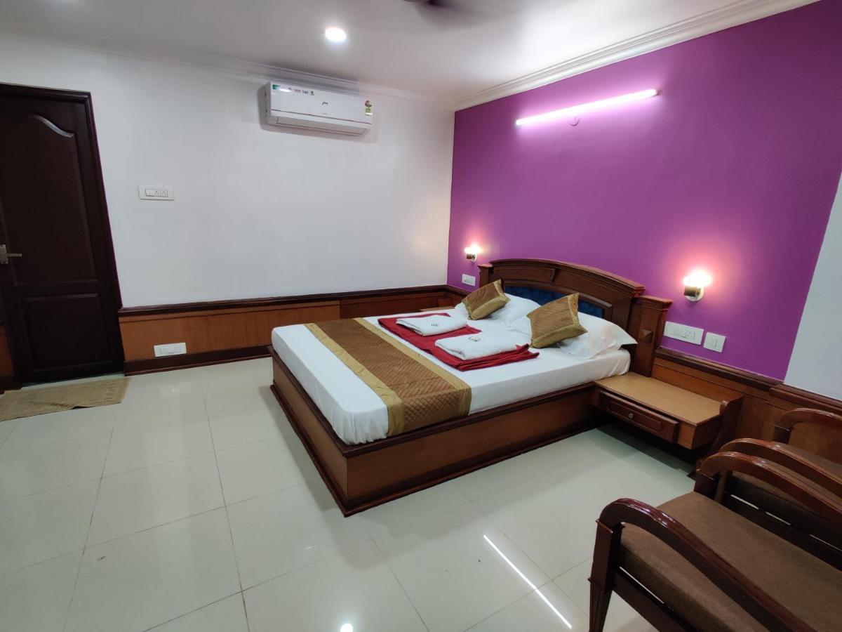 Amruth Inn Guruvāyūr Extérieur photo
