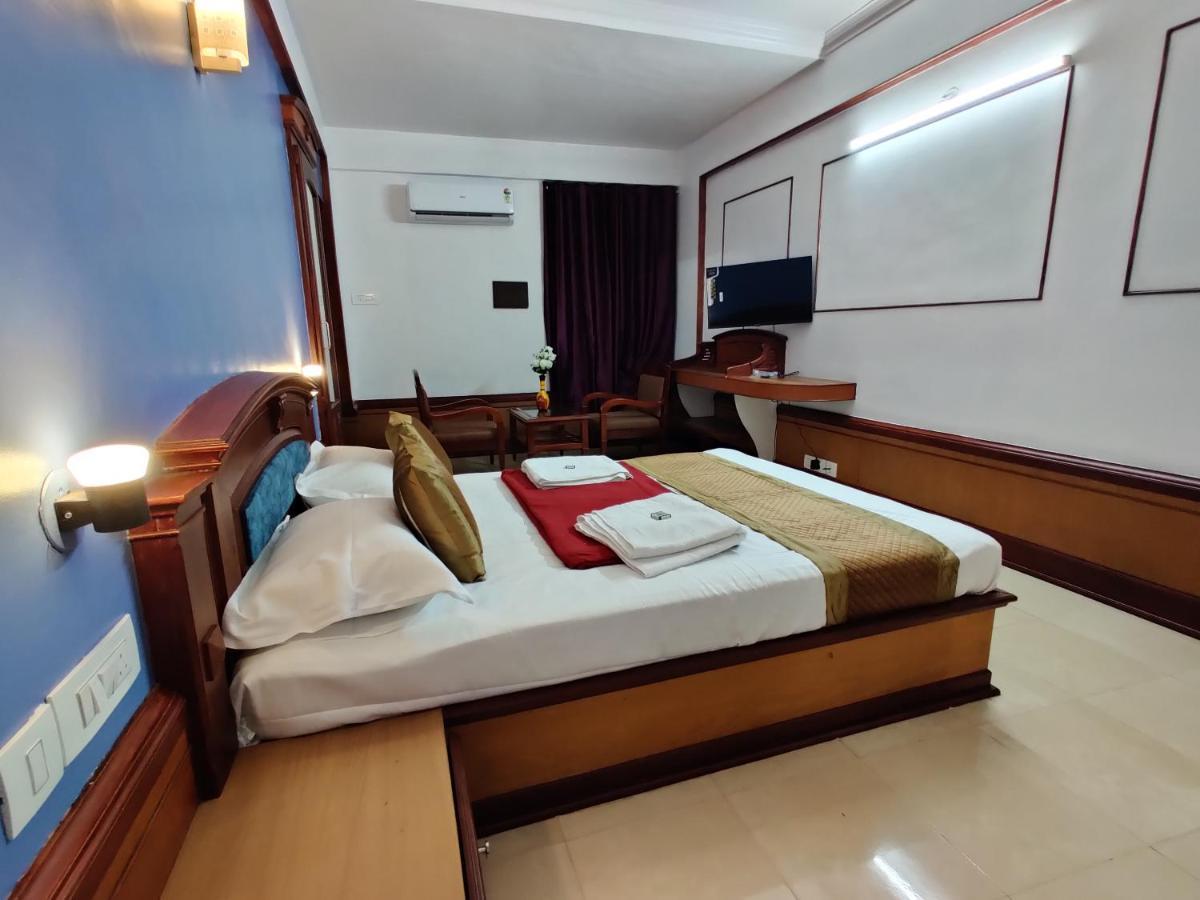 Amruth Inn Guruvāyūr Extérieur photo